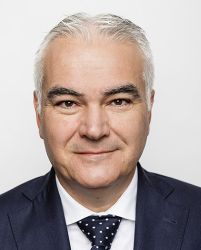MUDr. Kamal Farhan