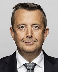 Ing. Petr Vr�na