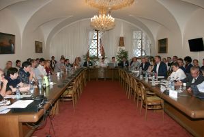 180906-UPV-6-1.jpg (Dokument, 627 KB) 180906-UPV-6-1.jpg (Dokument, 627 KB)