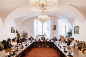 ks---presumpce-neviny-versus-svoboda-projevu-a-prvo-na-informace_001_18625_54598083656_o.jpg (Dokument, 346 KB) ks---presumpce-neviny-versus-svoboda-projevu-a-prvo-na-informace_001_18625_54598083656_o.jpg (Dokument, 346 KB)