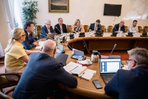 ks---presumpce-neviny-versus-svoboda-projevu-a-prvo-na-informace_004_18625_54597209942_o.jpg (Dokument, 328 KB) ks---presumpce-neviny-versus-svoboda-projevu-a-prvo-na-informace_004_18625_54597209942_o.jpg (Dokument, 328 KB)