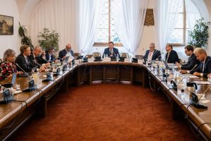 ks---presumpce-neviny-versus-svoboda-projevu-a-prvo-na-informace_027_18625_54598394725_o.jpg (Dokument, 402 KB) ks---presumpce-neviny-versus-svoboda-projevu-a-prvo-na-informace_027_18625_54598394725_o.jpg (Dokument, 402 KB)